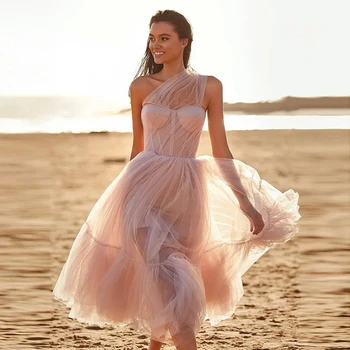 Сиреневое тюлевое кратко вечерна рокля с едно рамо с къдри чаена дължина, розови коктейлни рокли за партита, дамски официални рокли за бала.
